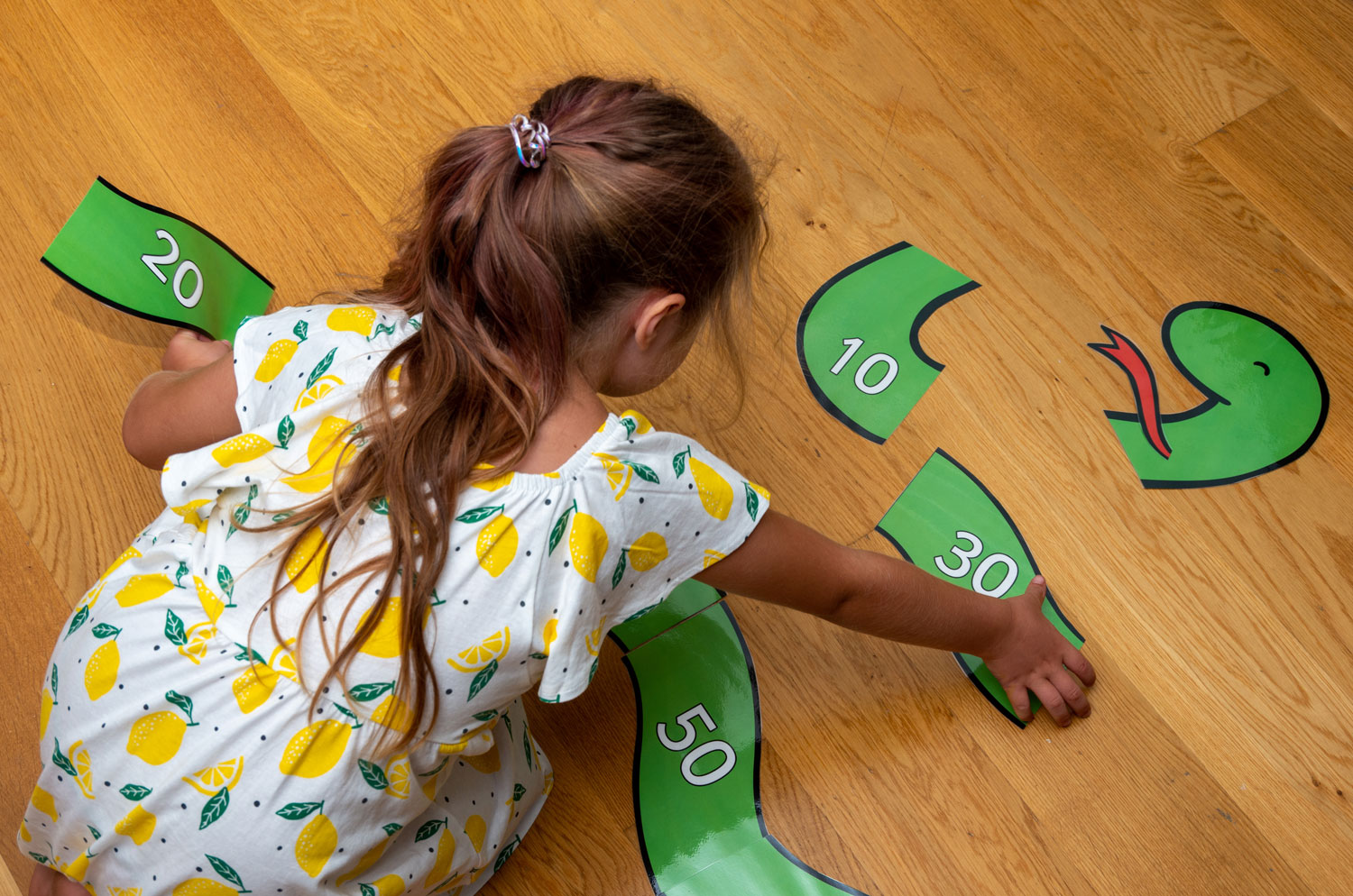 Student during an individual tuition session ordering a numberline